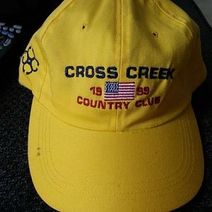 Cross Creek Golf Hat 1 SZ $30+ free $8 gift